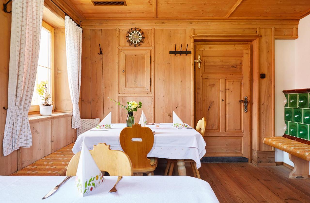 Gasthof Groebenhof Fulpmes Esterno foto
