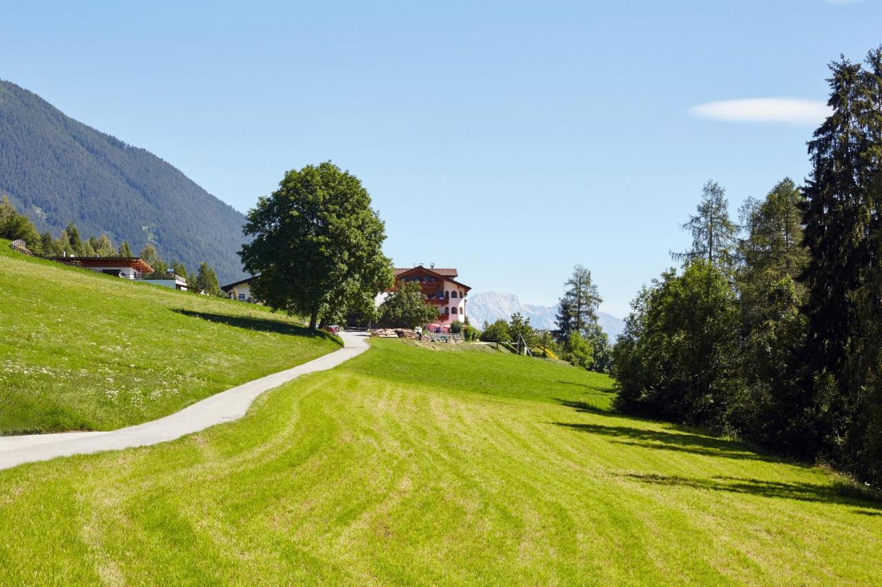 Gasthof Groebenhof Fulpmes Esterno foto