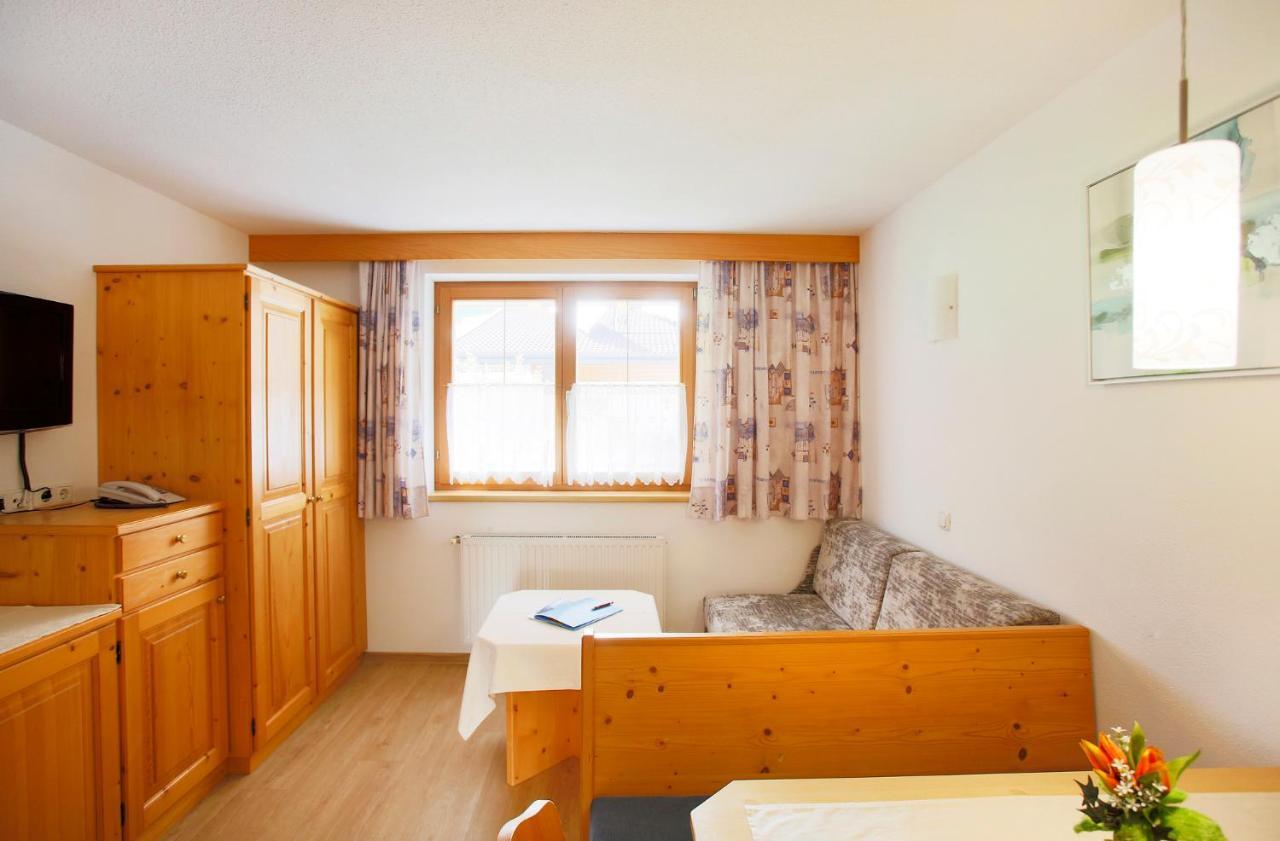Gasthof Groebenhof Fulpmes Esterno foto