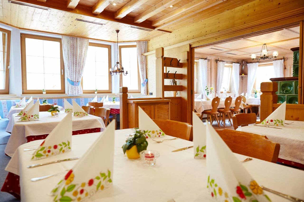 Gasthof Groebenhof Fulpmes Esterno foto
