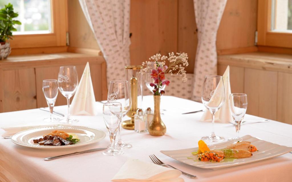 Gasthof Groebenhof Fulpmes Esterno foto